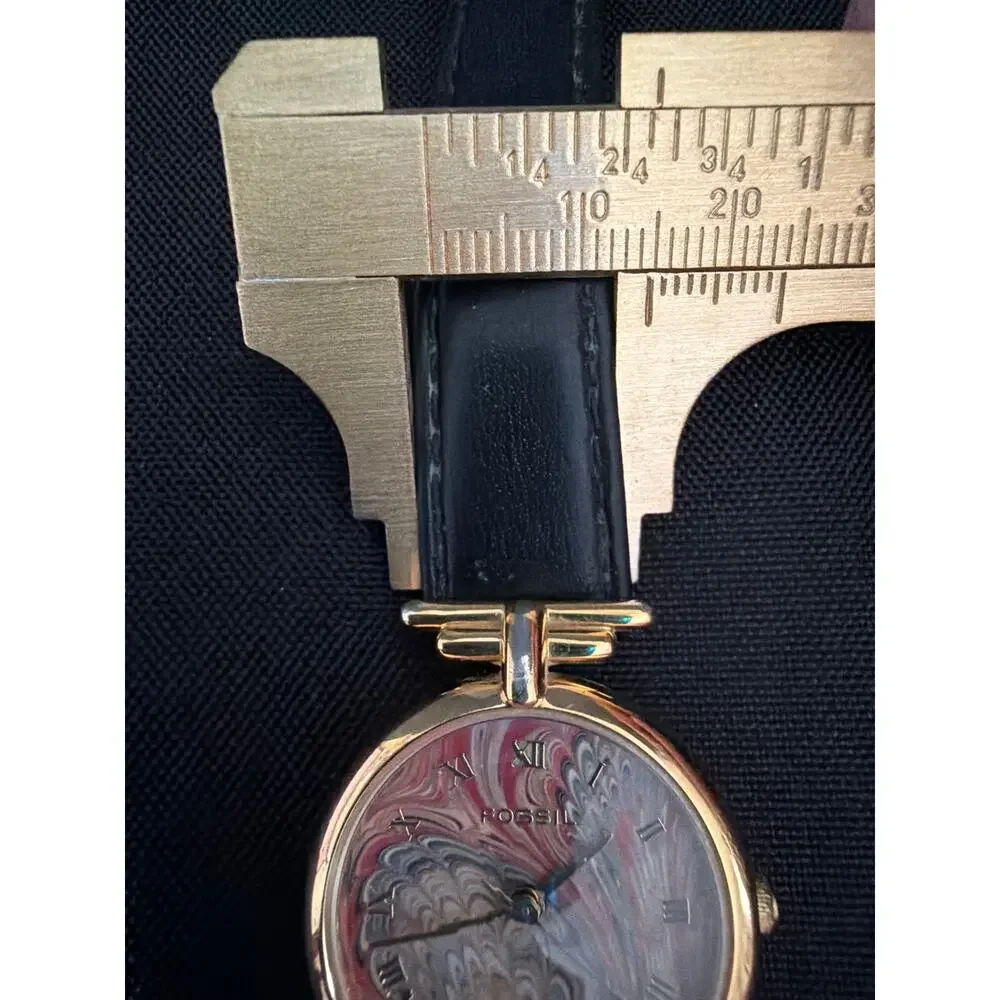 Vintage Women's Fossil Swirl Watch PC-9266 Art-Deco Prism Crystal Model from 90s